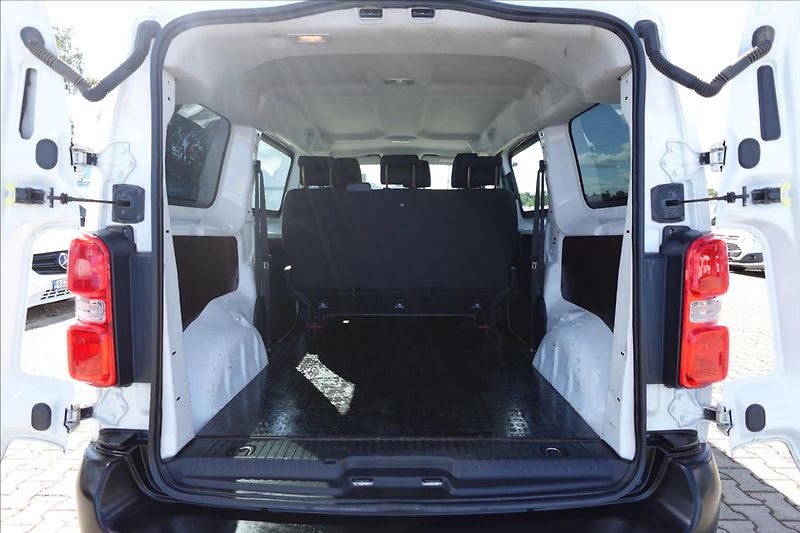 Citroën Jumpy 2,0 HDi  L2H1 6MÍST KLIMA SERV - fotka 16 z 39