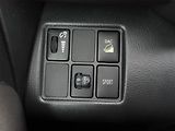 Toyota RAV4 (2011) 2.2 D-4D, 4X4, Automat - náhled 14