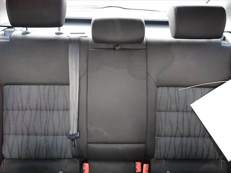 Škoda Octavia (2011) 1.8 TSI, Automat, Serv.kniha - fotka 10 z 20