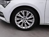 Škoda Superb 2,0 - náhled 27