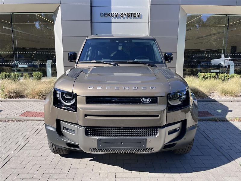 Land Rover Defender (2026) 3,0 110 S D250 AWD - fotka 3 z 17