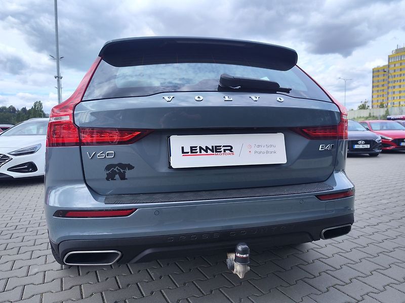 Volvo V60 B4 2.0/145kW 1.majitel 4x4 - fotka 10 z 36
