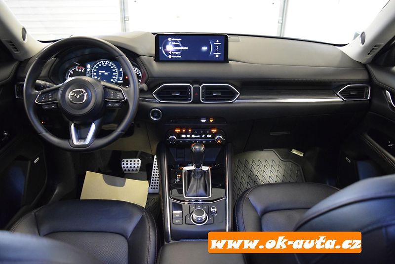 Mazda CX-5 2.2 D EXCLUSIVE-LINE 2024 - fotka 31 z 68
