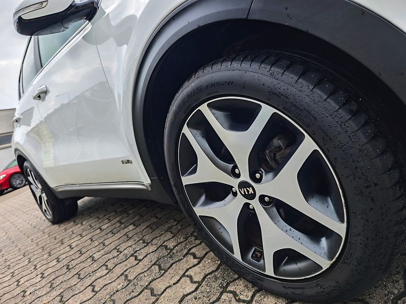 Kia Sportage (2016) 1.6 T-GDi GT-line AWD 130kW - fotka 37 z 43