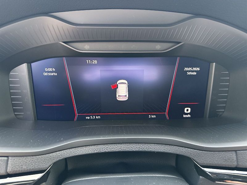 Škoda Karoq (2026) 1.5 TSI DSG Sportline - fotka 6 z 36