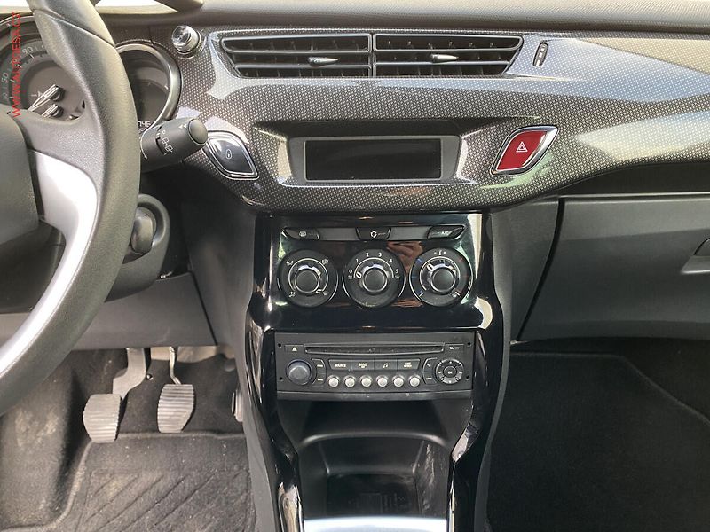 Citroën DS3 (2015) 1.2 PT, AC, tempo - fotka 12 z 15