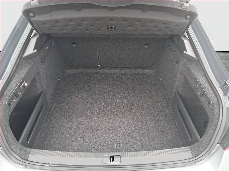 Škoda Superb (2017) 2.0 TDI, Tempomat - fotka 14 z 17