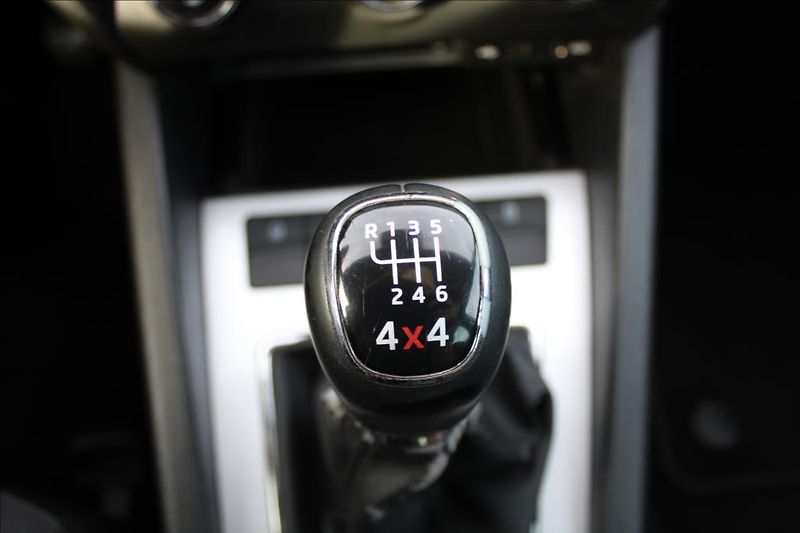 Škoda Octavia 1,6 TDi  4 x 4,ČR,XENONY,TOP - fotka 22 z 30