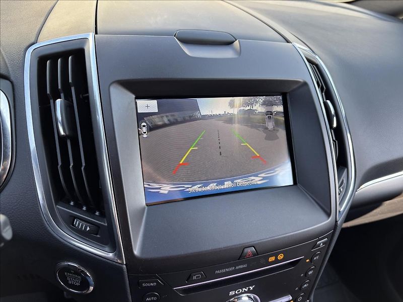 Ford S-MAX 2,5 HEV ST-Line 140kW - fotka 44 z 55