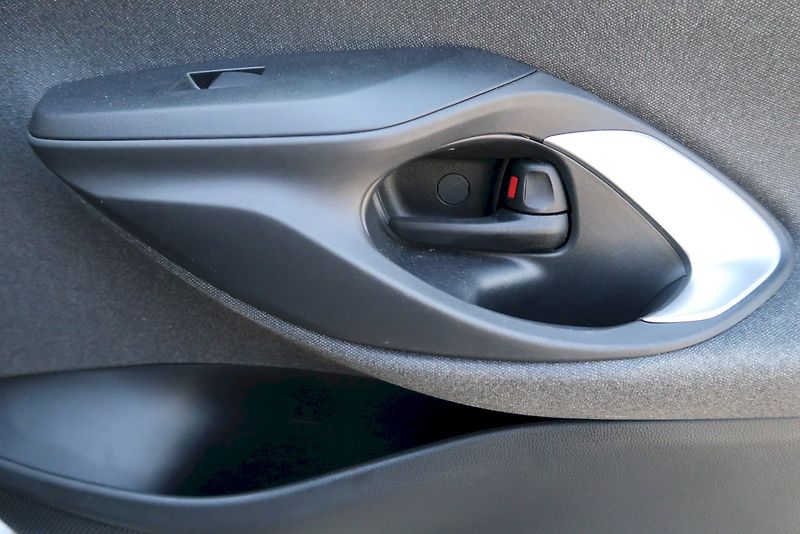 Toyota Yaris Cross (2022) Comfort Tech 1,5 Hybrid 4x4 e- - fotka 18 z 30