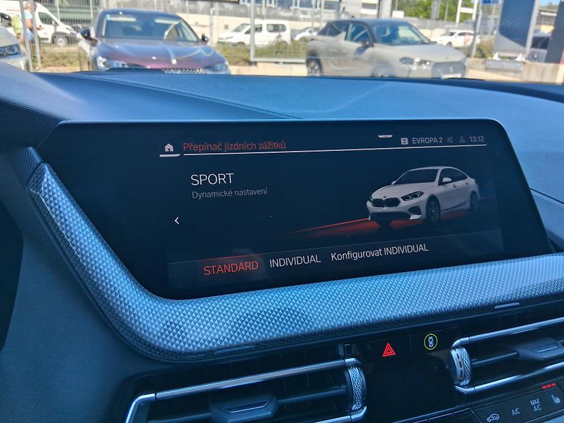 BMW Řada 2 GRAN COUPE 1.5 218i 100 kW - fotka 23 z 32