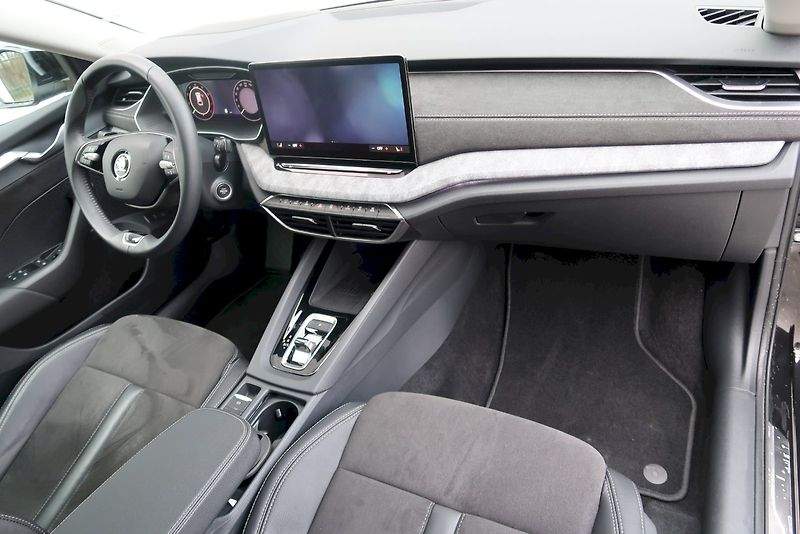 Škoda Octavia (2025) Combi 130 let Premium 1,5 TSi - fotka 11 z 31