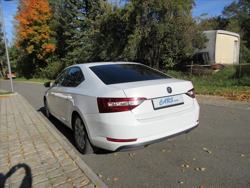 Škoda Superb 2,0 TDi, Kůže, Vada DPF, Kosme - fotka 7 z 26