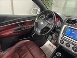 Volkswagen EOS 2,0   FSI ČERVENÁ KŮŽE BI-XEN - náhled 18