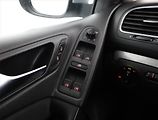 Volkswagen Golf (2010) 1.4 TSI, po STK, levný provoz - náhled 15