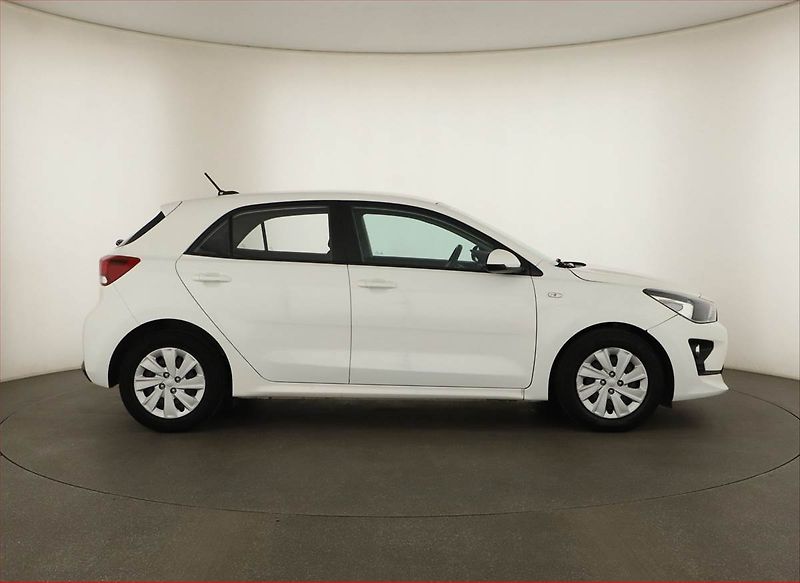 Kia Rio (2022) 1.2 DPI, ČR,1.maj - fotka 6 z 12