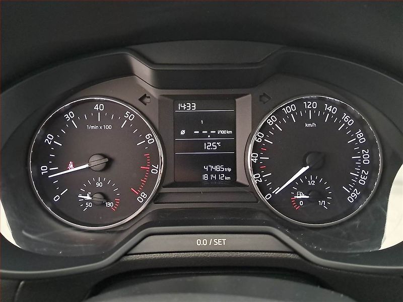 Škoda Octavia (2015) Ambition 1.4 TSI, ČR,1.maj - fotka 11 z 17