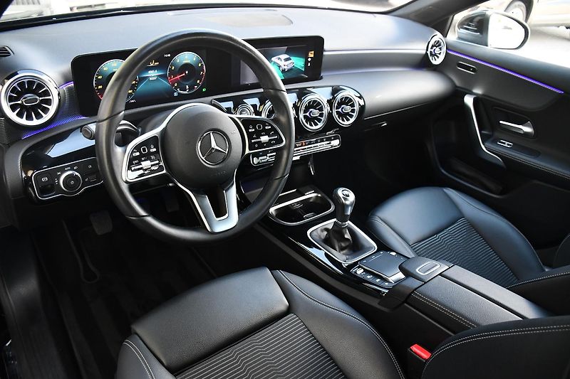 Mercedes-Benz Třídy A A180 NTOP ČR 1M - fotka 9 z 54