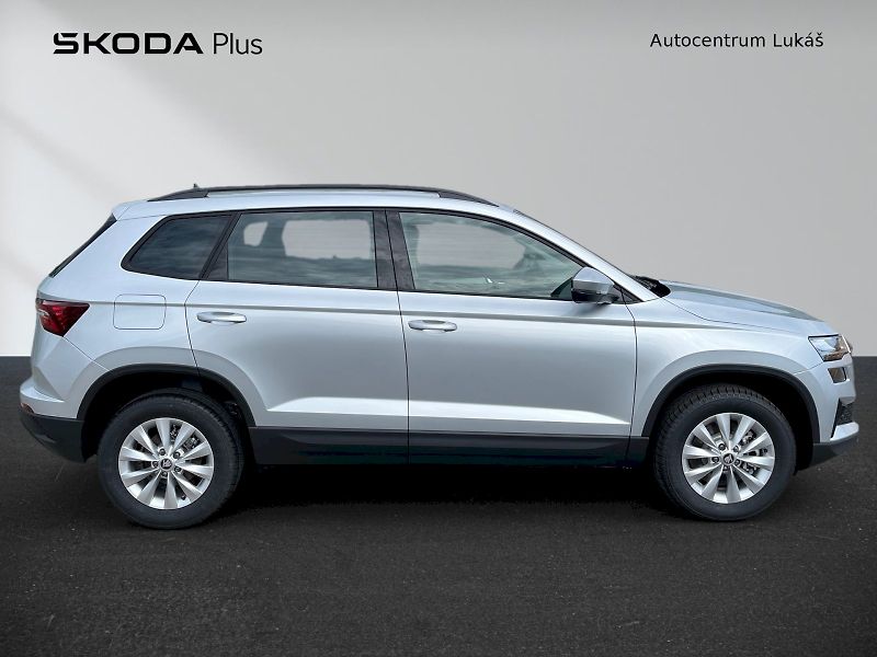 Škoda Karoq (2025) SELECTION 1.5 TSI DSG - fotka 8 z 30