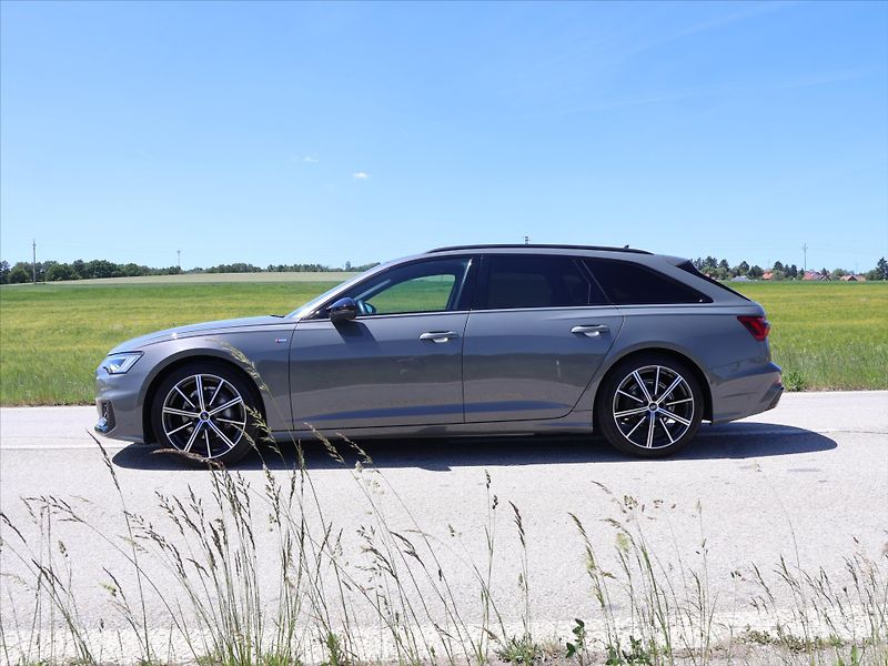 Audi A6 Avant 2,0 40 TDI Quattro S-Lin - fotka 4 z 41