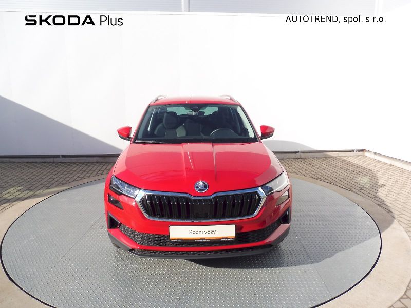 Škoda Karoq (2025) Top Selection 1,5 TSI 110kW - fotka 4 z 29