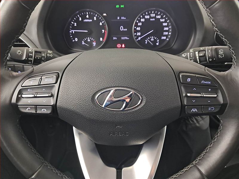 Hyundai i30 (2023) 1.0 T-GDI, ČR,1.maj - fotka 17 z 17
