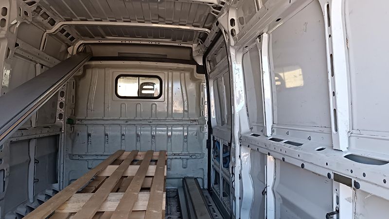 Fiat Ducato 2,3 JTD L4H2 Klima Nové ČR - fotka 6 z 18