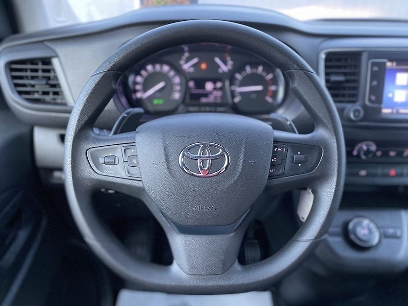 Toyota ProAce 2.0D, ČR, Active L2, navi, DPH - fotka 11 z 24