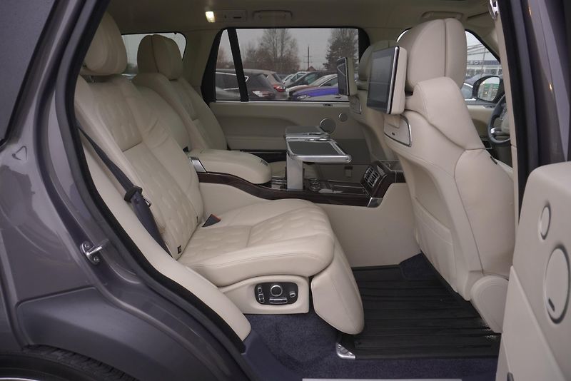 Land Rover Range Rover 4.4 SDW8 AUTOBIOGRAPHY MAX VOL - fotka 44 z 50