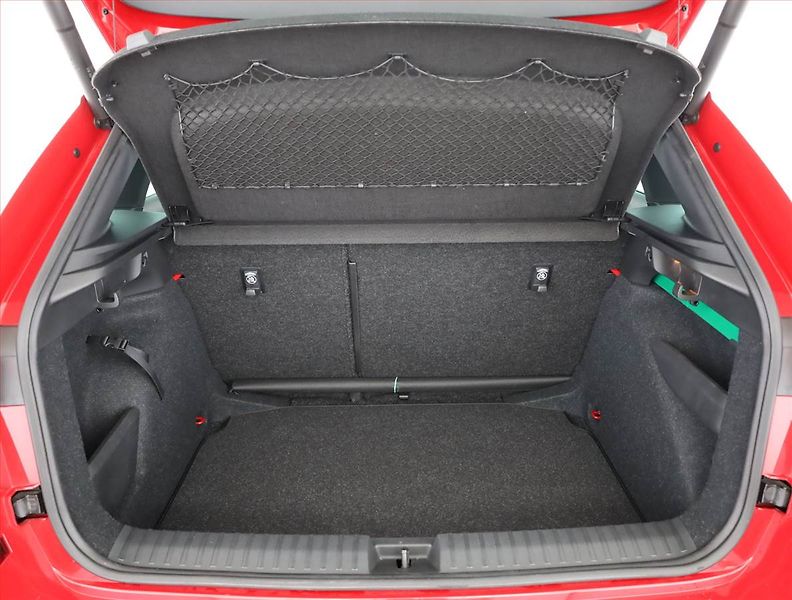 Škoda Kamiq (2023) Monte Carlo 1.0 TSI - fotka 20 z 21