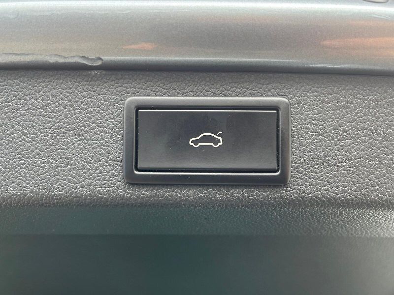Škoda Superb (2019) 2.0 TDI 140kW Scout Combi 4x4 - fotka 11 z 29