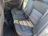Škoda Octavia (2008) 2.0 TDi, ČR, Elegance, TZ - náhled 10