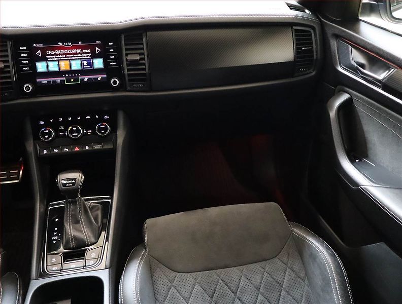 Škoda Kodiaq (2023) 2.0 TDI - fotka 8 z 28