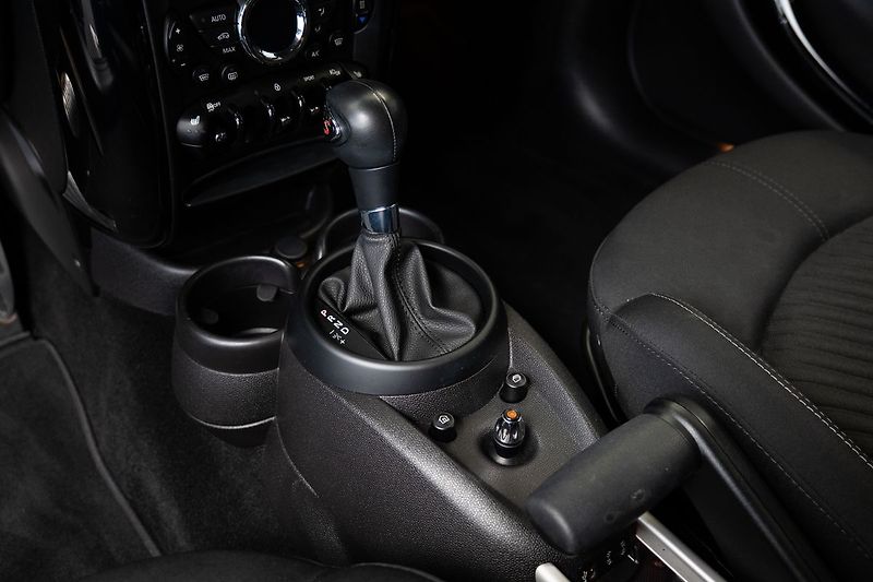 Mini Cooper S 4ALL - fotka 13 z 19