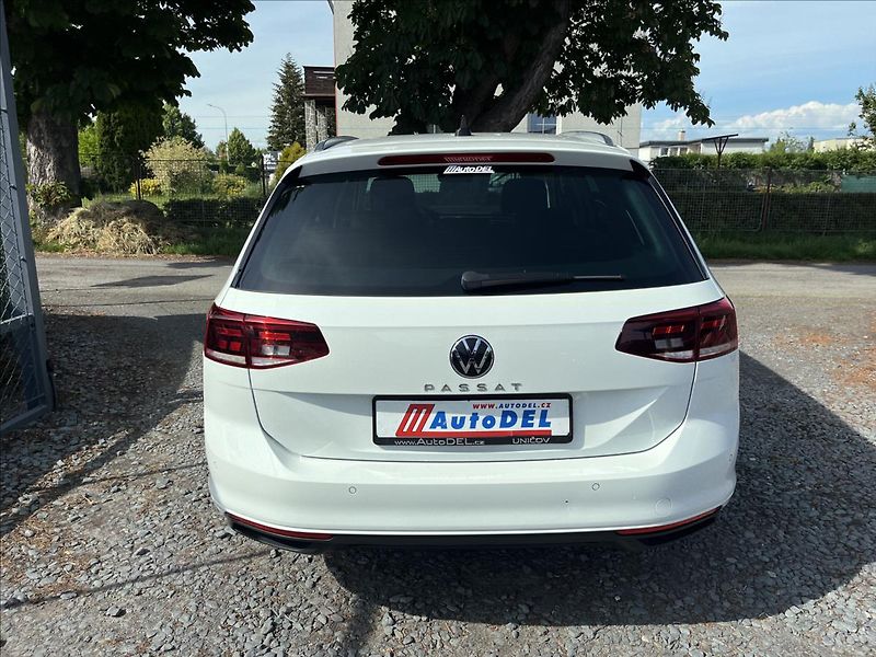 Volkswagen Passat 2,0 TDi DSG DPH  Webasto,Kamer - fotka 5 z 50