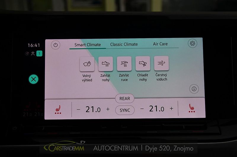 Volkswagen Multivan 2.0TDi HIGHLINE PANORAMA ACC - fotka 44 z 57