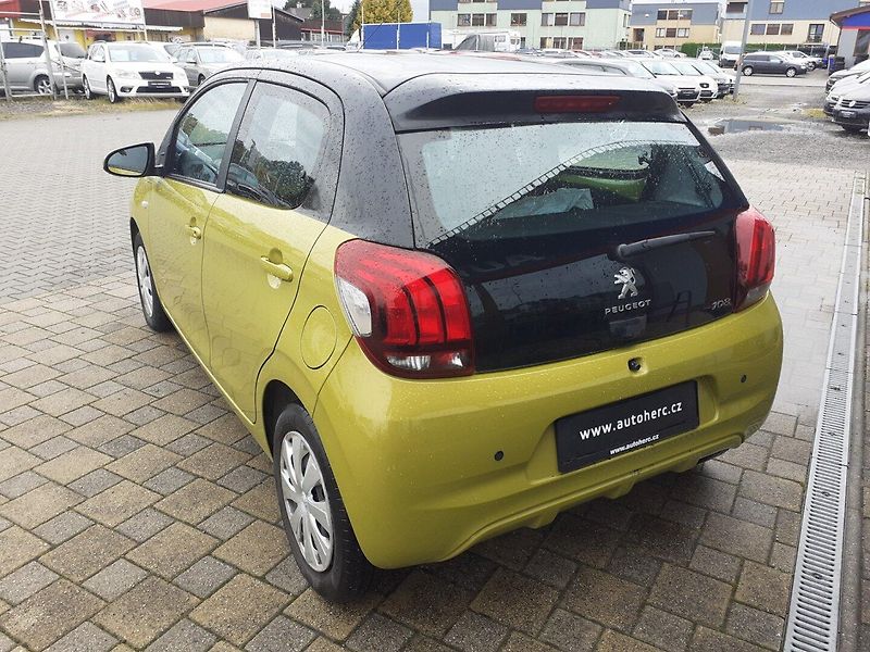 Peugeot 108 (2018) 1.0 VTi 53kW 1.maj.ČR - fotka 5 z 20