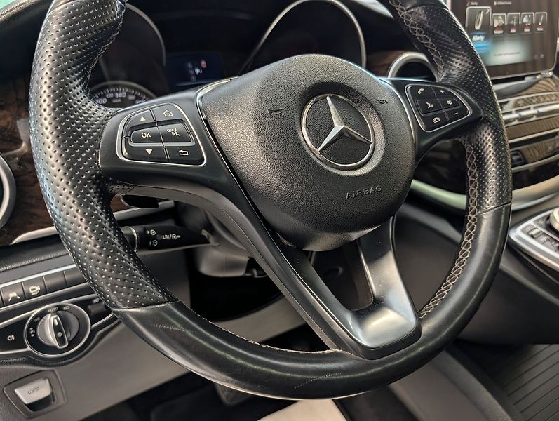 Mercedes-Benz Třídy V V250 4M EXCLUSIVE - fotka 14 z 36