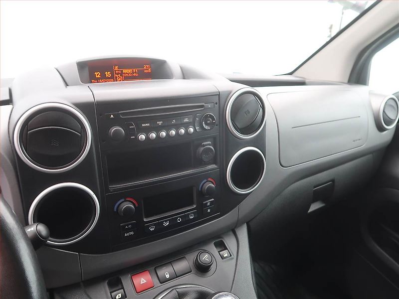 Citroën Berlingo (2016) XTR 1.6 BlueHDi, 5Míst, ČR - fotka 14 z 15