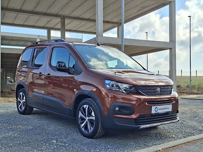 Peugeot Rifter GT LINE 1,5 BHDi 130k EAT8 - fotka 8 z 28