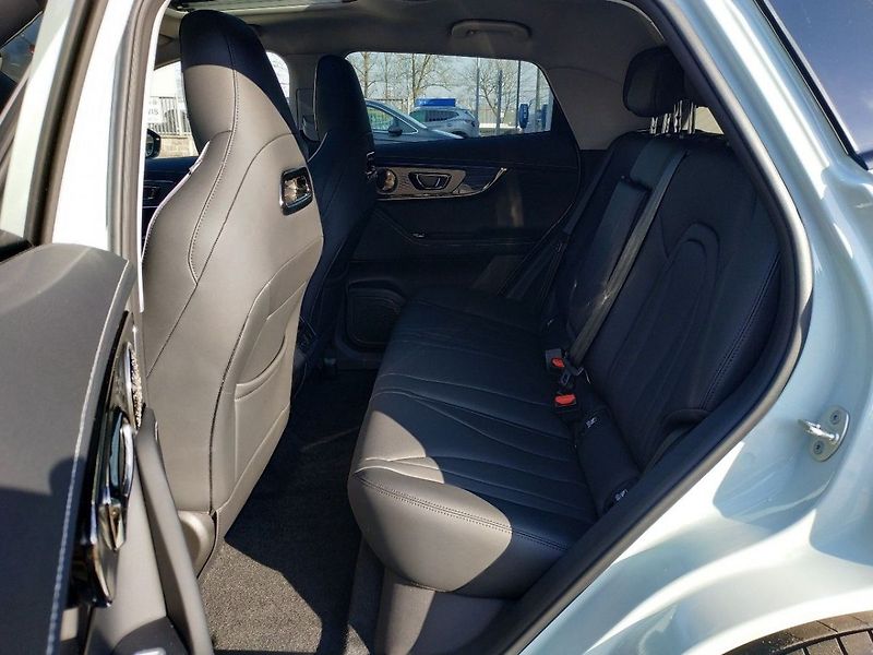 Omoda E5 EV5 Premium AT, 150 kW, SKLADE - fotka 12 z 29