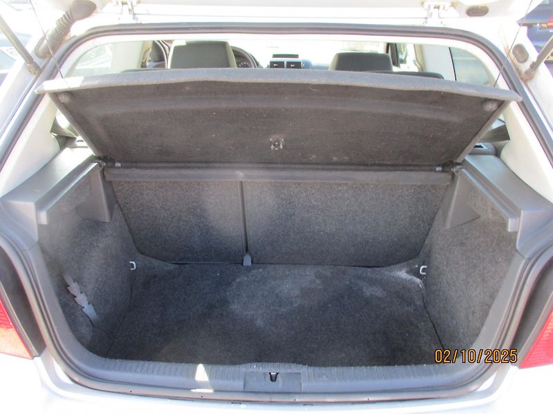 Volkswagen Polo (2002) 1,4 - fotka 7 z 9