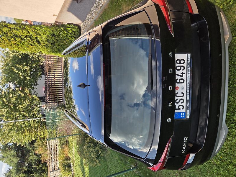 Škoda Kamiq (2021) KAMIQ STYLE 1,0 TSI 70 kW - fotka 9 z 53