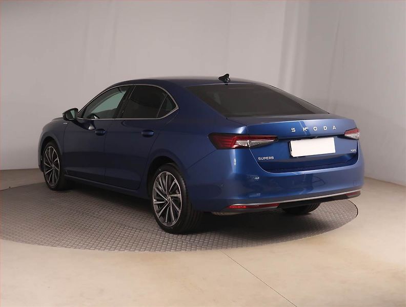 Škoda Superb (2024) 2.0 TSI - fotka 4 z 22