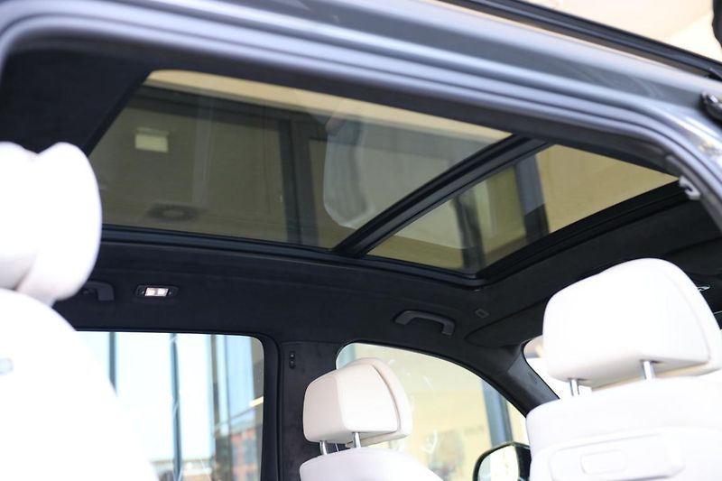BMW X7 xDrive40d - fotka 19 z 21