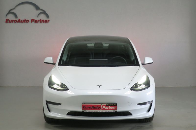 Tesla Model 3 (2023) Long Range Dual Motor SOH 97% - fotka 6 z 47