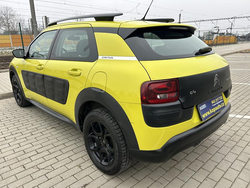 Citroën C4 Cactus 1.2 Pure Tech FEEL - fotka 6 z 37