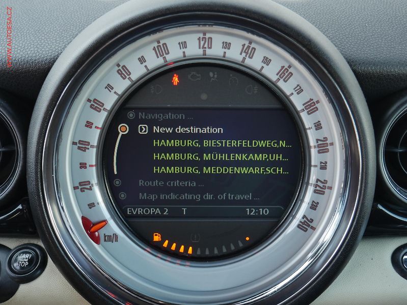 Mini Clubman (2007) 1.6D, AC, panor, navi - fotka 19 z 20