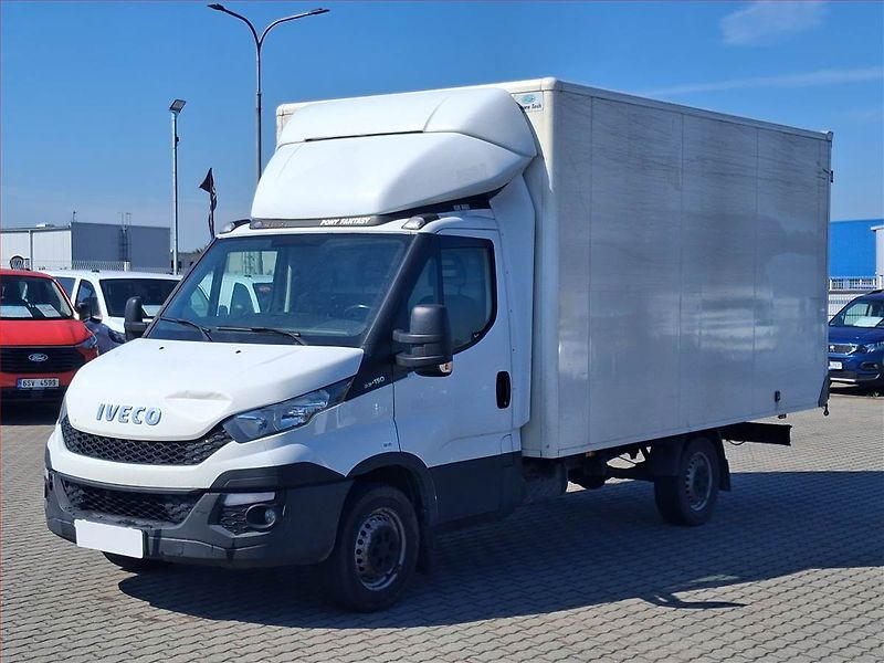 Iveco Daily (2016) 3.0 HDi, Skříň, 19m3, ČR - fotka 2 z 6