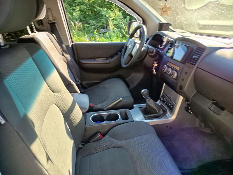 Nissan Navara (2010) - fotka 24 z 33